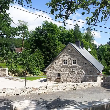 Gorski Domek Nad Wodospadem