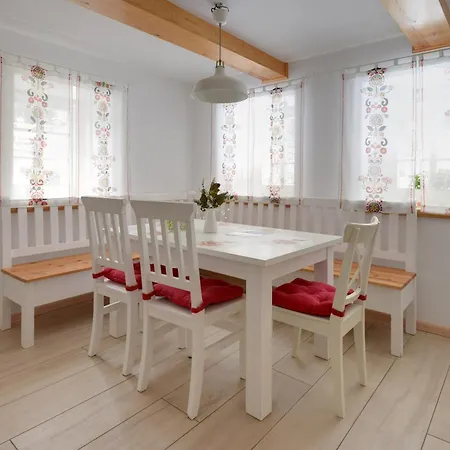 Gorski Domek Nad Wodospadem *